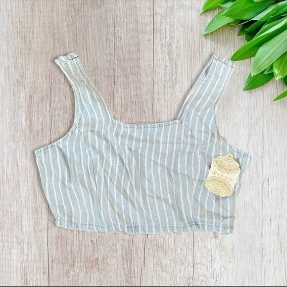 Altar’d State Claire Tank in Glacier Large - Picture 4 of 5